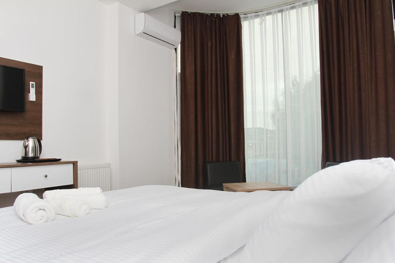Hotel Andalus Üsküp Dış mekan fotoğraf