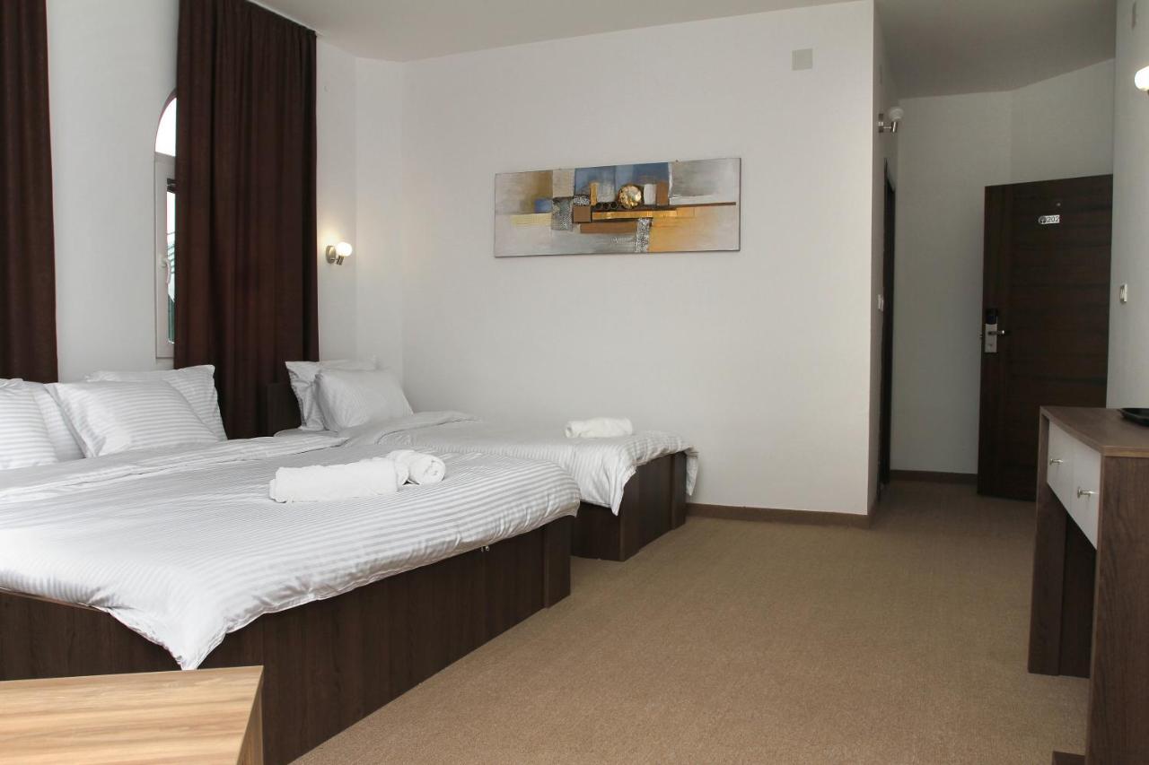 Hotel Andalus Üsküp Dış mekan fotoğraf