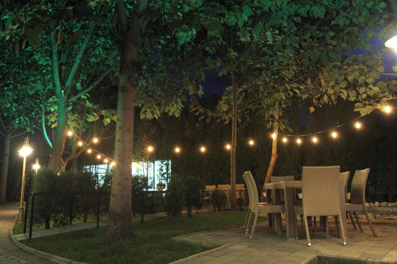 Hotel Andalus Üsküp Dış mekan fotoğraf