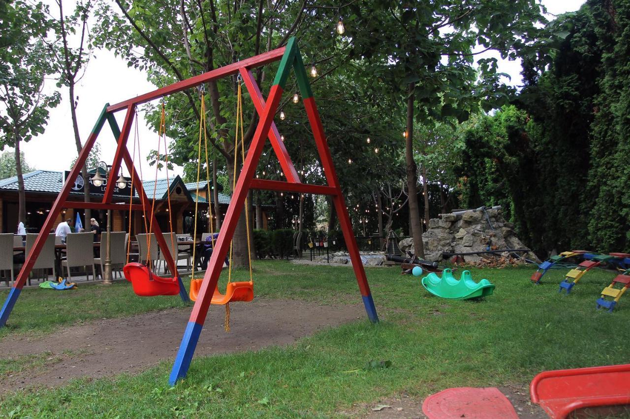 Hotel Andalus Üsküp Dış mekan fotoğraf