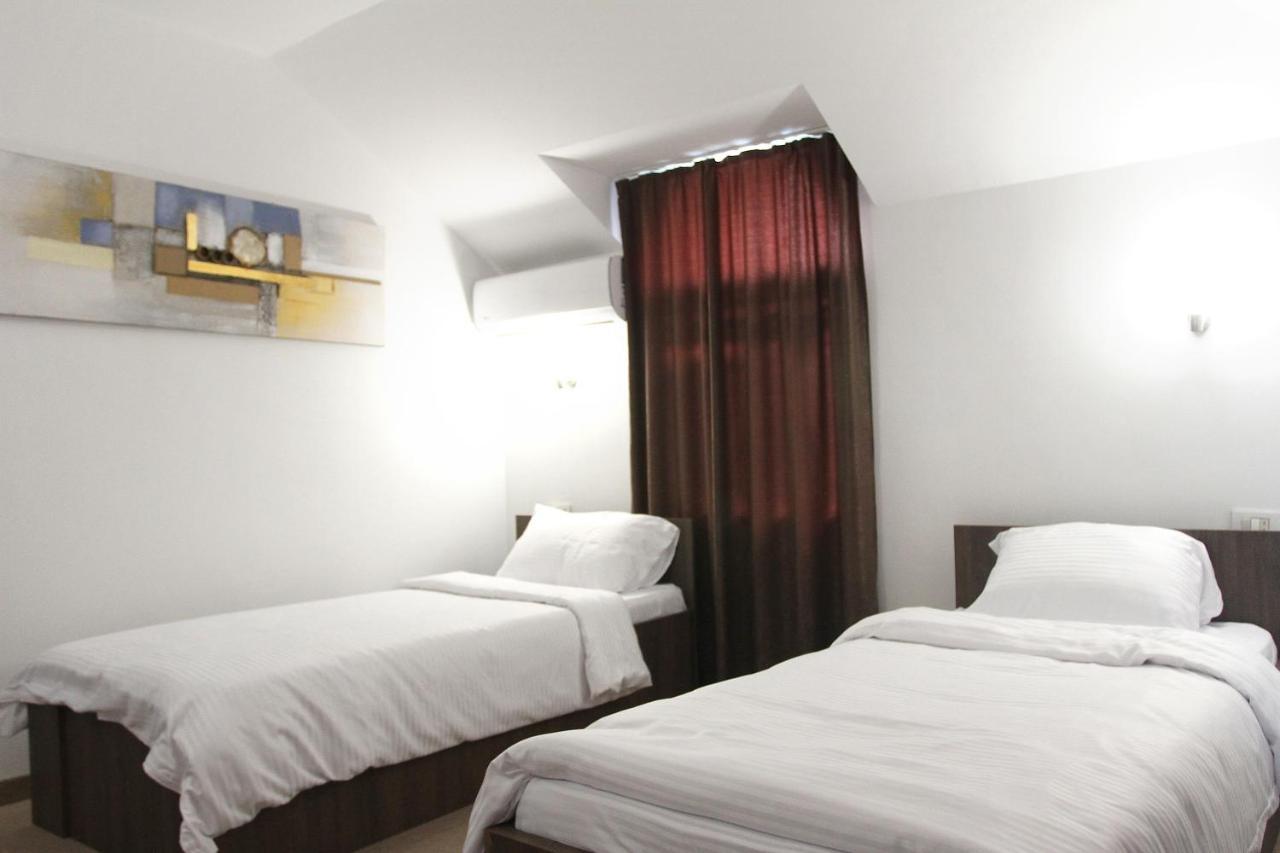 Hotel Andalus Üsküp Dış mekan fotoğraf